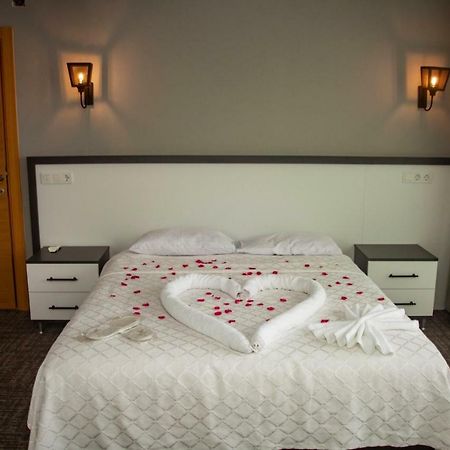 Yildiz Apart Hotel Fatsa Bagian luar foto